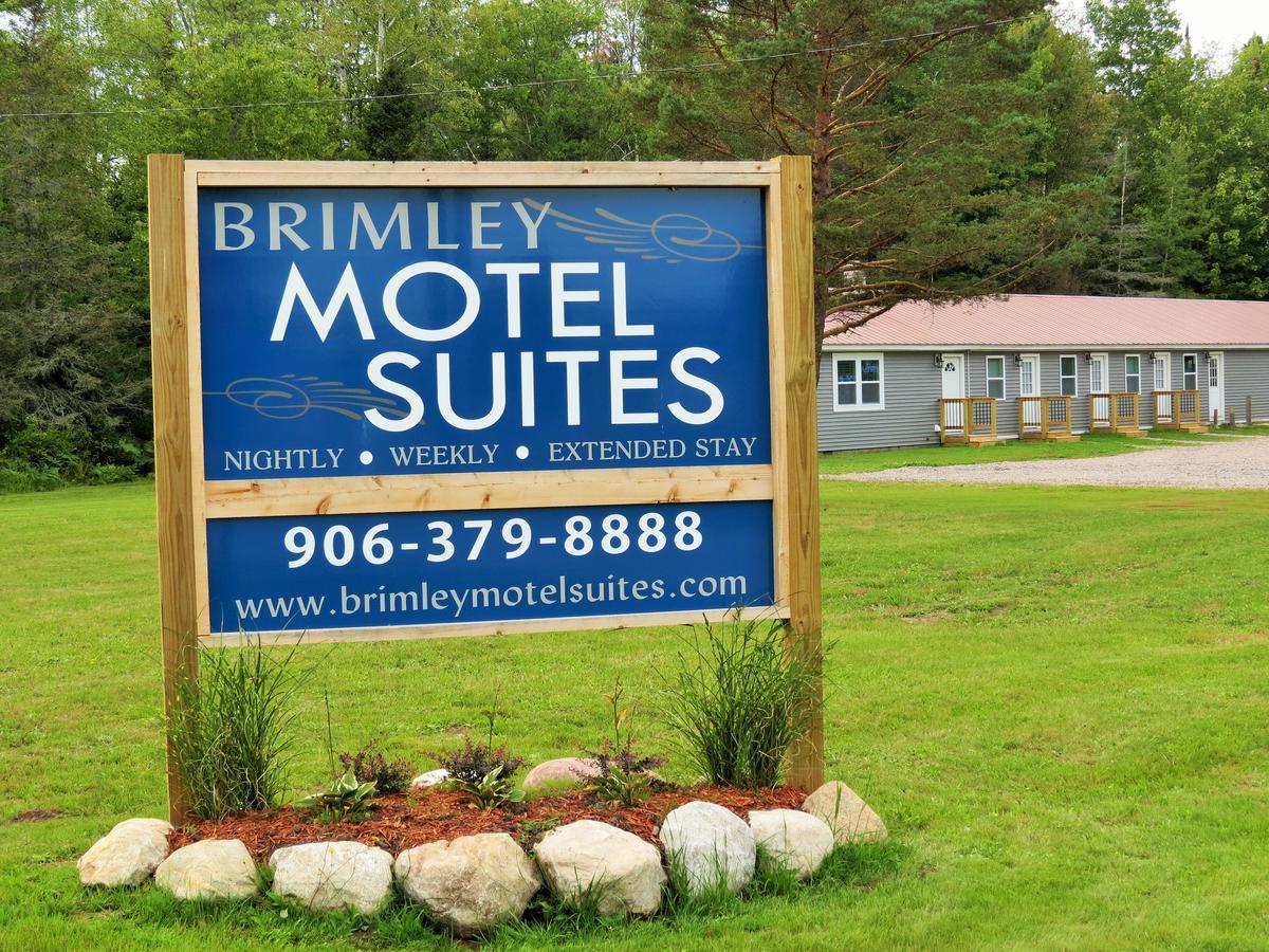 Brimley Motel Suites Extérieur photo